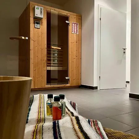 Penthouse Tamino 10 슈라드밍