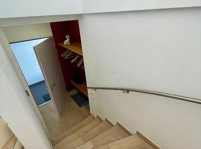 Penthouse Tamino 10 דירה שלאדמינג